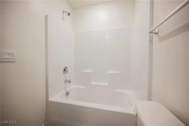 $2,040 | 1693 Pamela Springs Lane, North Las Vegas, NV 89084