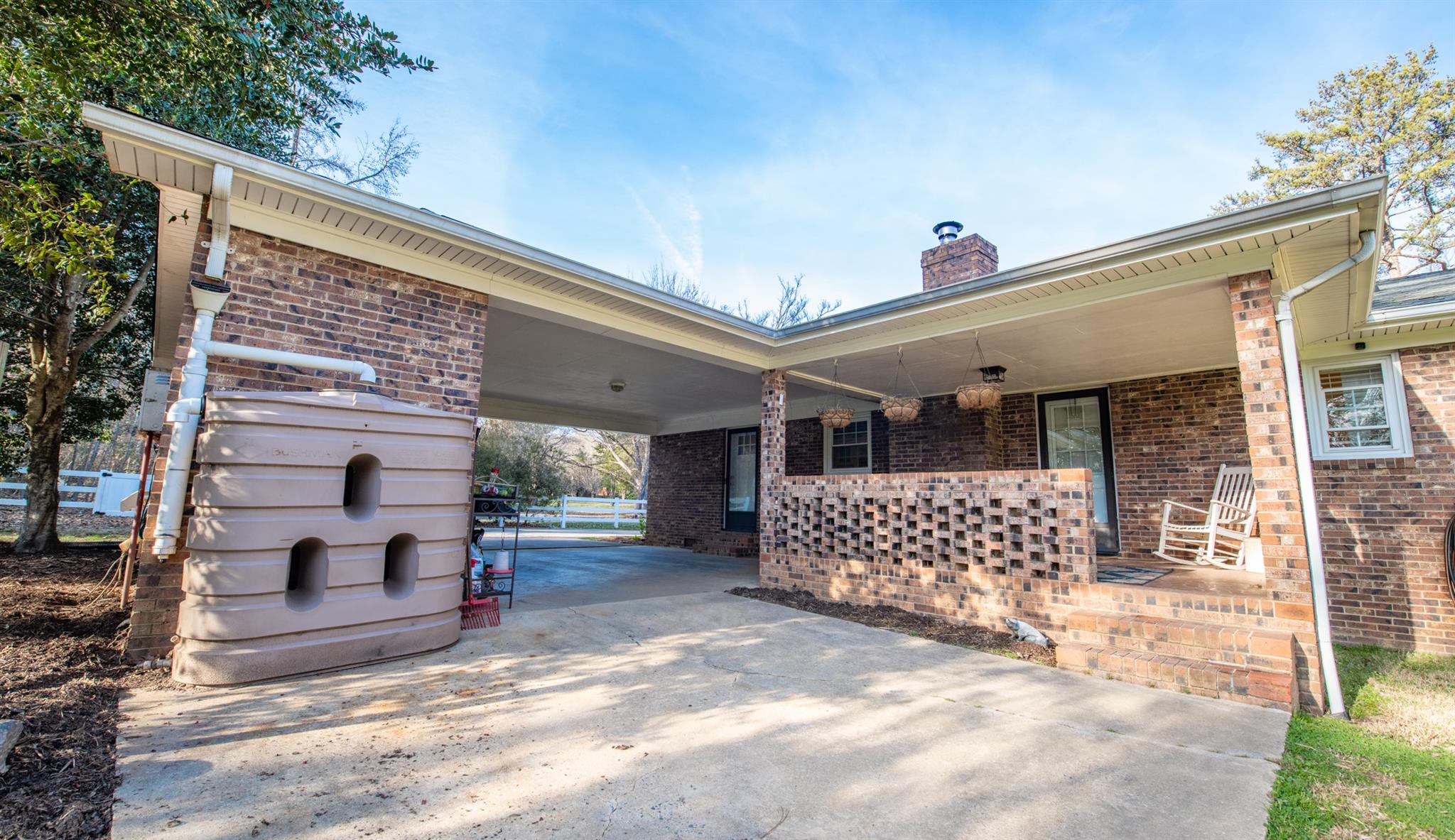 9005 Hood Road Charlotte, NC 28215 - Photo 17 of 28 Gallery Image 17