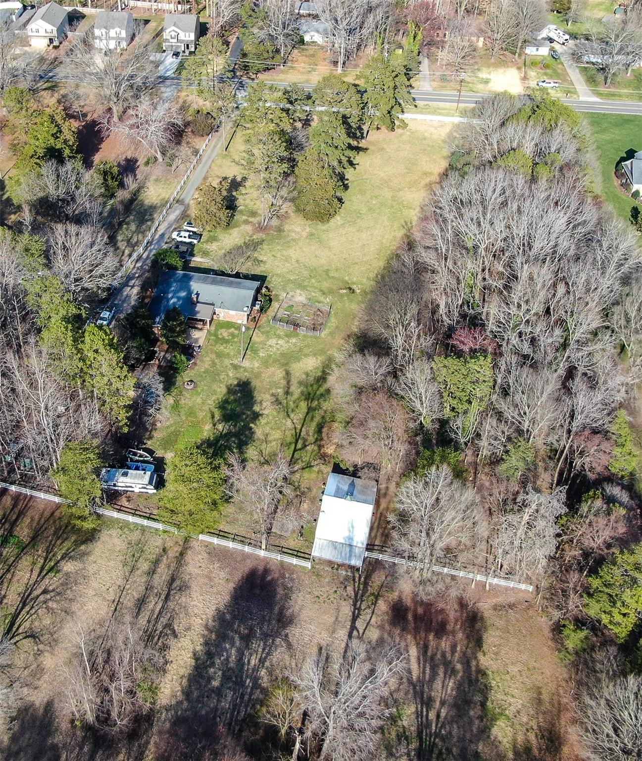 9005 Hood Road Charlotte, NC 28215 - Photo 23 of 28 Gallery Image 23