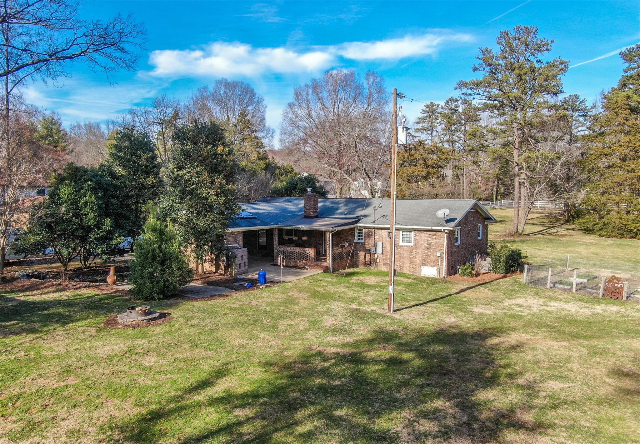 9005 Hood Road Charlotte, NC 28215 - Photo 27 of 28 Gallery Image 27