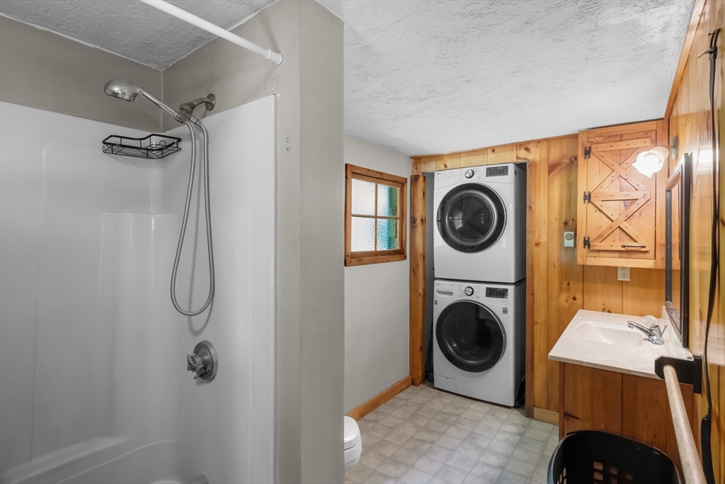 63 King Road North Brookfield, MA 01535 - Photo 10 of 30
