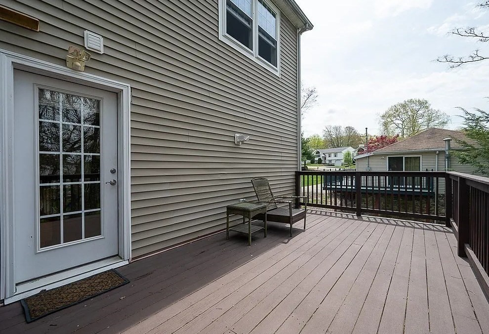 84 Valmor Street Worcester, MA 01604 - Photo 14 of 29