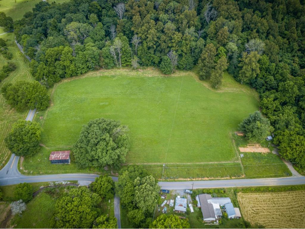 1169 Old Stage Road Gray, TN 37615 - Photo 9 of 16 Photo 9