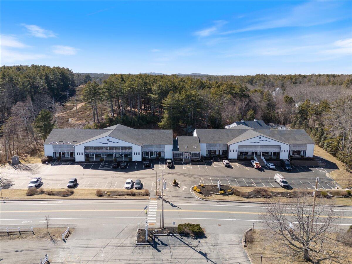 35 Main Street, Unit 8 Ogunquit, ME 03907 - Photo 21 of 22 Seafarer Front drone