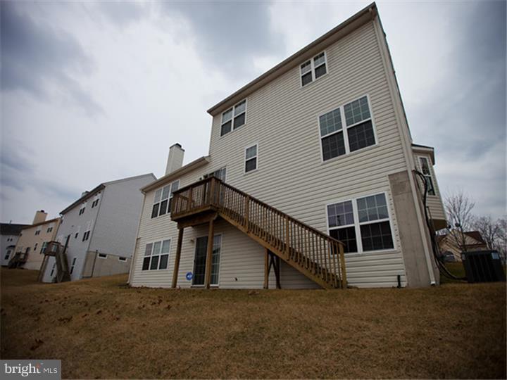 6 Parliament Road Sicklerville, NJ 08081 - Photo 18 of 18 Exterior Back