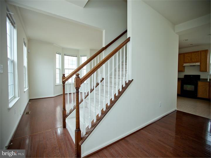 6 Parliament Road Sicklerville, NJ 08081 - Photo 3 of 18