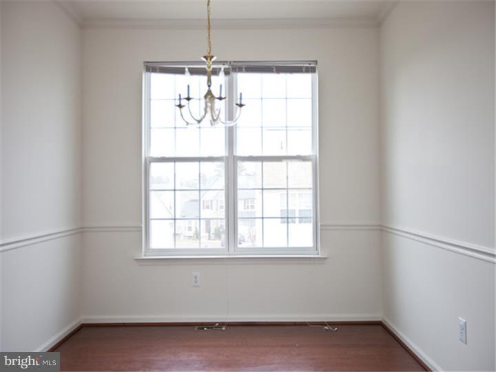 6 Parliament Road Sicklerville, NJ 08081 - Photo 6 of 18 Dining Room