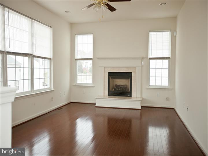 6 Parliament Road Sicklerville, NJ 08081 - Photo 9 of 18 Family Room