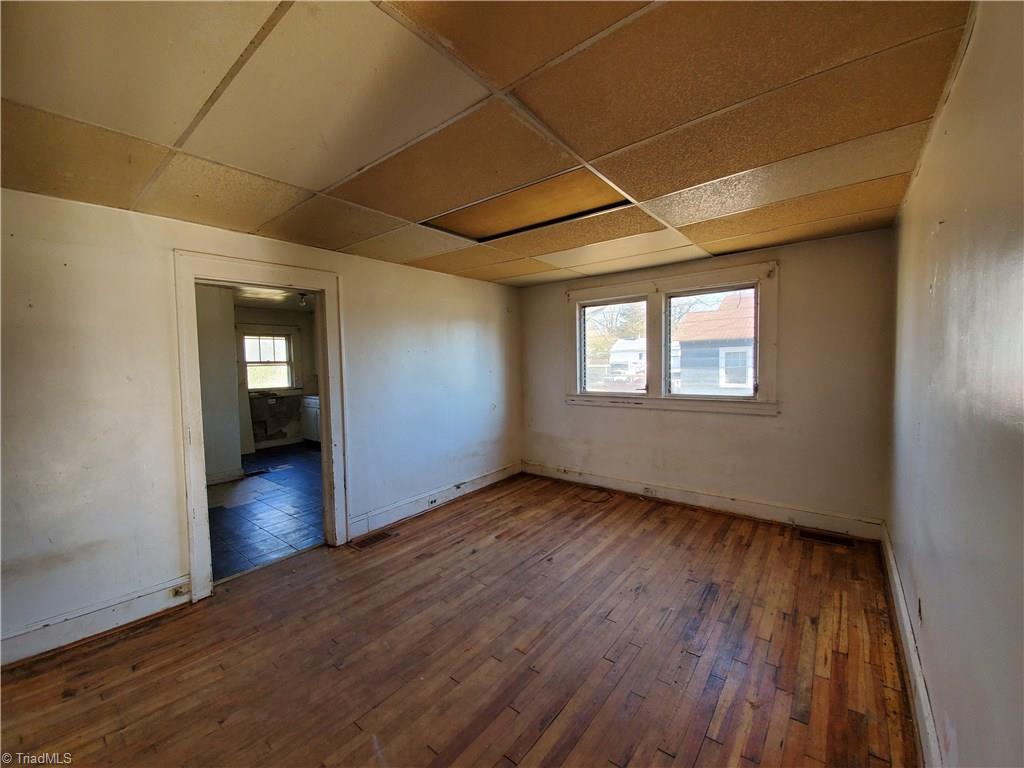 237 Polo Road Winston-Salem, NC 27105 - Photo 5 of 10 Gallery Image 5