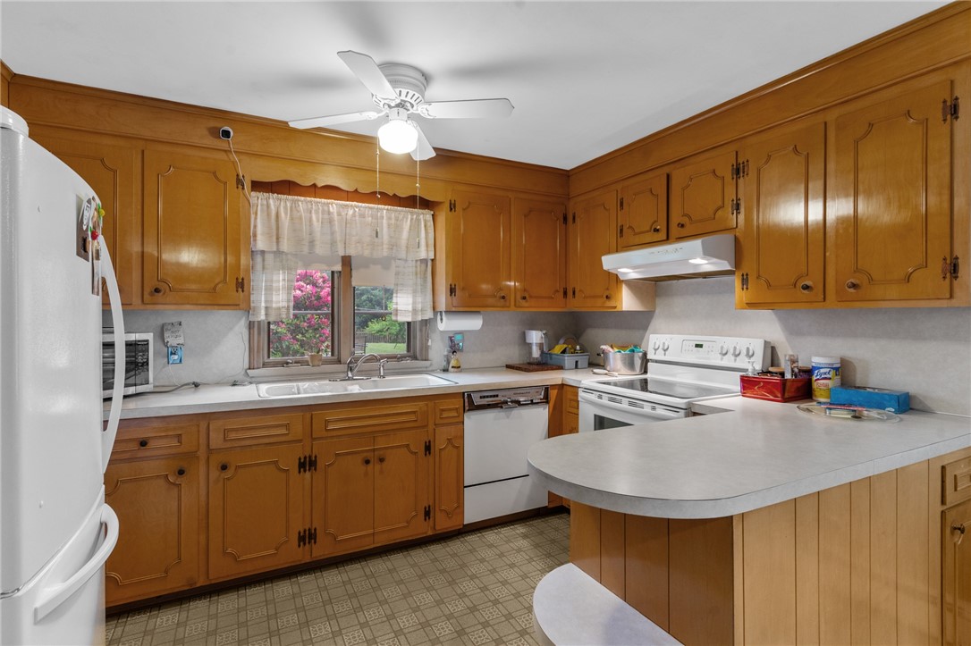 1 Richard Road North Providence, RI 02911 - Photo 5 of 36 Gallery Image 5
