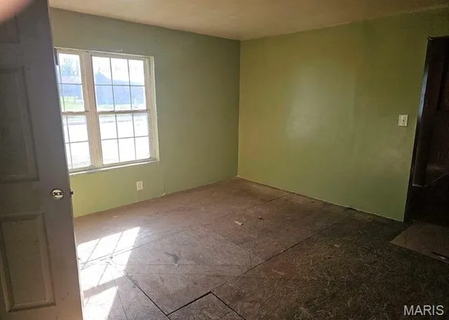 $49,800 | 111 East Vine Street, Sullivan, MO 63080