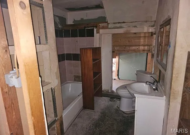 $49,800 | 111 East Vine Street, Sullivan, MO 63080