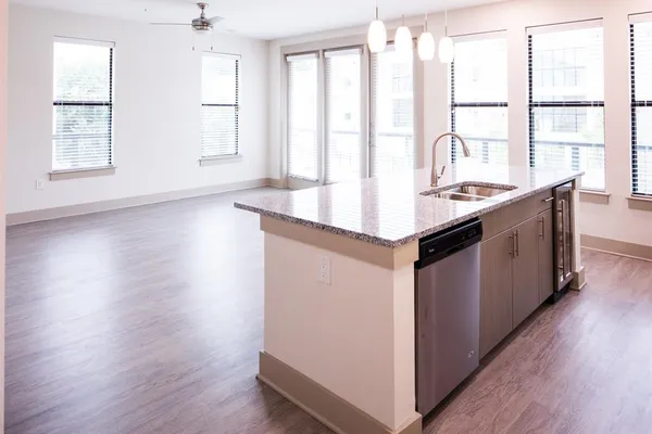 $1,583 | 4020 Gilbert Avenue, Unit 209, Dallas, TX 75219