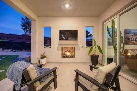 $1,050,000 | 3063 Sherman Way, El Dorado Hills, CA 95762