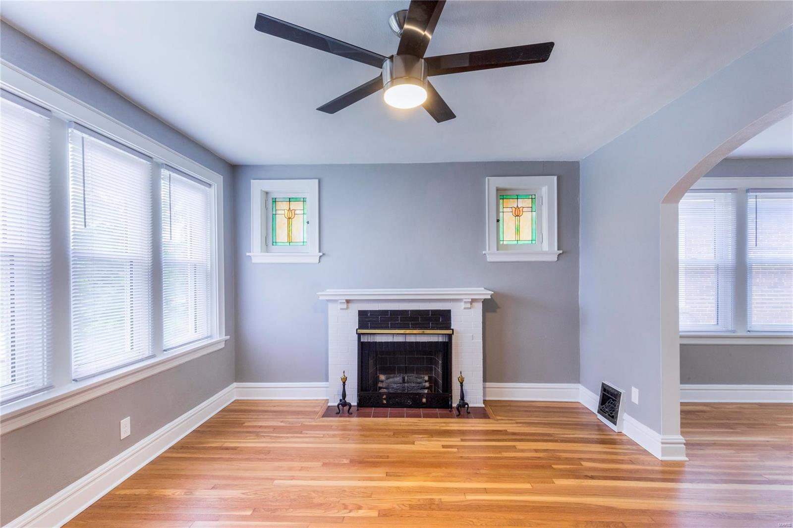 5626 Rhodes Avenue St. Louis, MO 63109 - Photo 5 of 26 Gallery Image 5