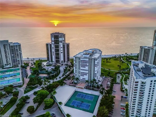 a picture of city view