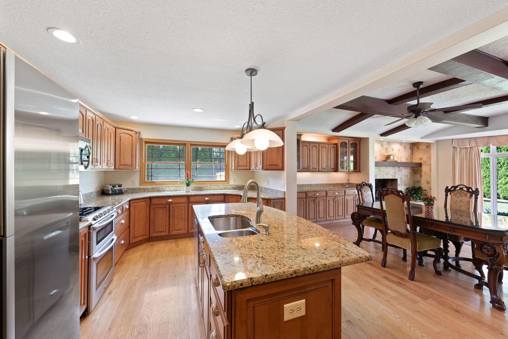 625 Woodlea Road Kankakee, IL 60901 - Photo 3 of 36 Gallery Image 3