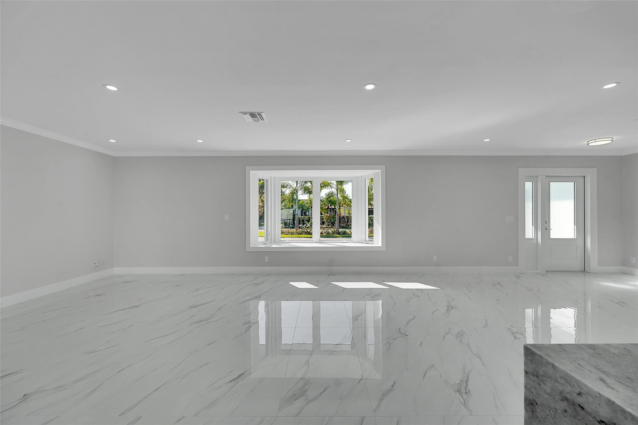 1190 Dolphin Road Singer Island, FL 33404 - Photo 13 of 62 Photo 13