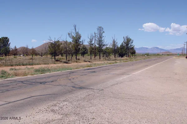 $59,900 | 38.67-acre Lydy Avenue, Unit 39, Pearce, AZ 85625
