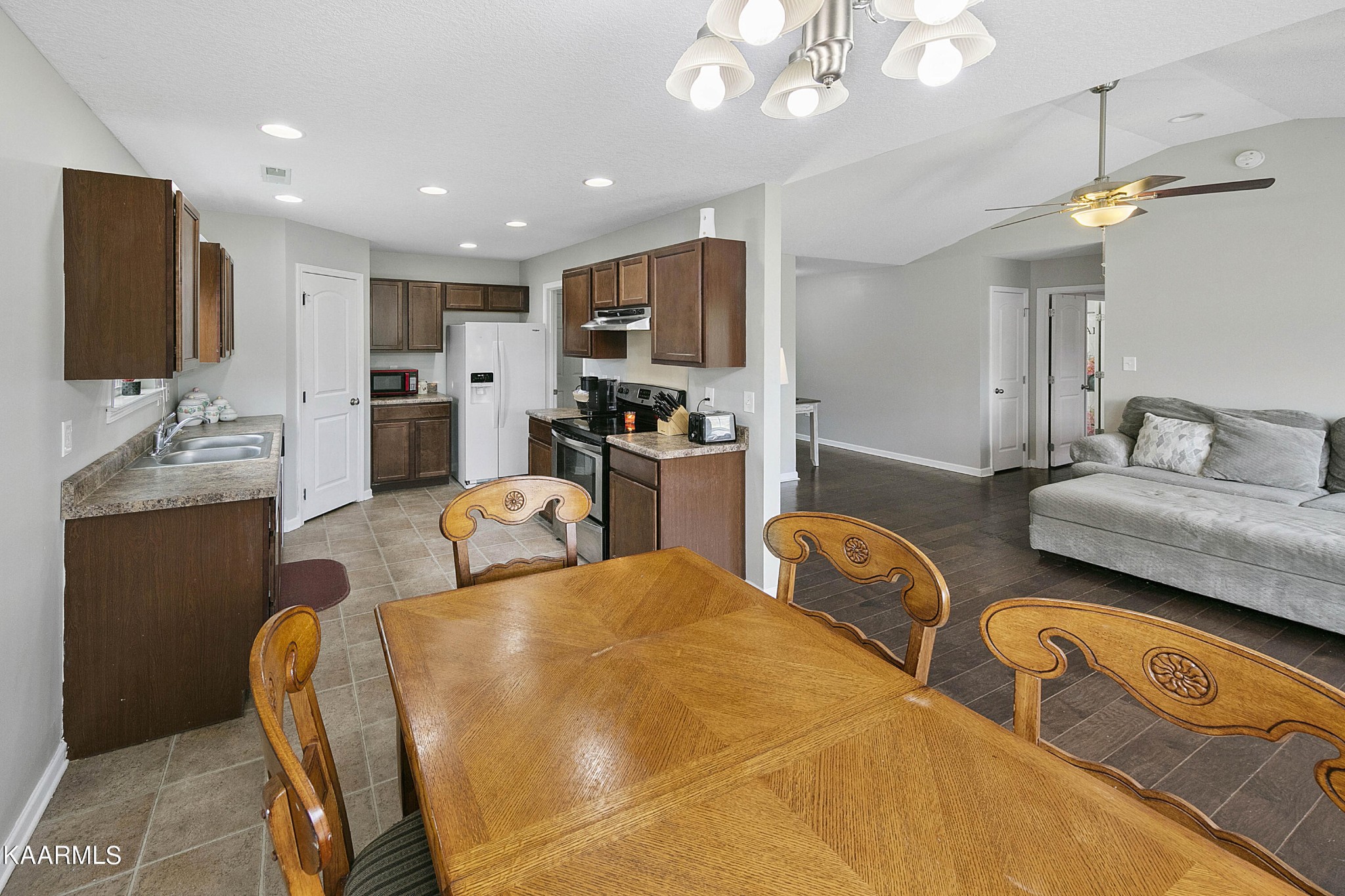 7706 Longshanks Road Corryton, TN 37721 - Photo 8 of 26 Gallery Image 8