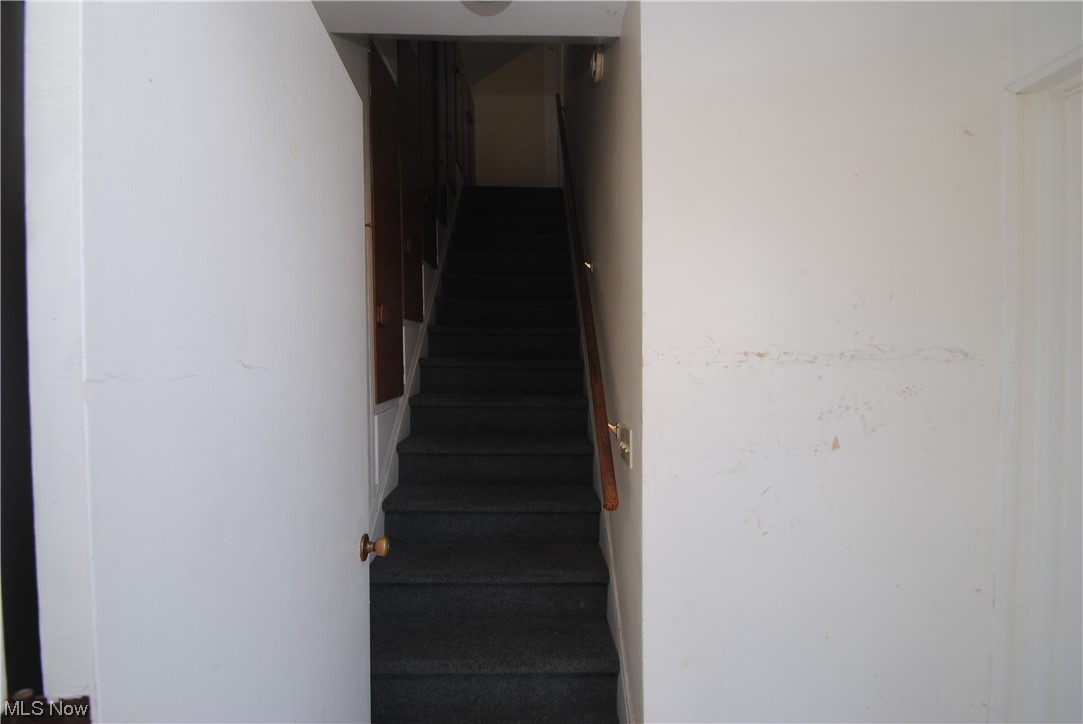 22449 Sprague Road Strongsville, OH 44149 - Photo 14 of 32 Up Unit
Entrance