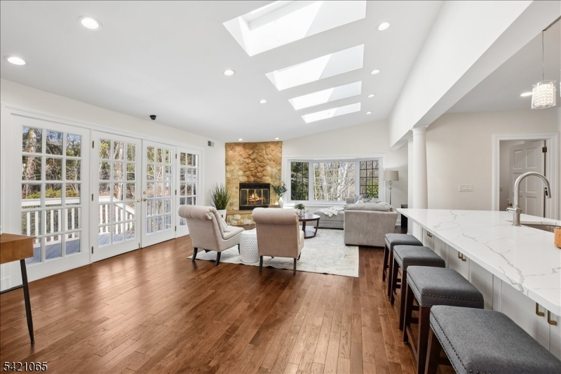 27 Barnsdale Road Short Hills, NJ 07078 - Photo 15 of 48