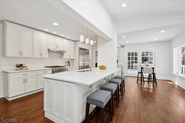 $2,495,000 | 27 Barnsdale Road, Short Hills, NJ 07078