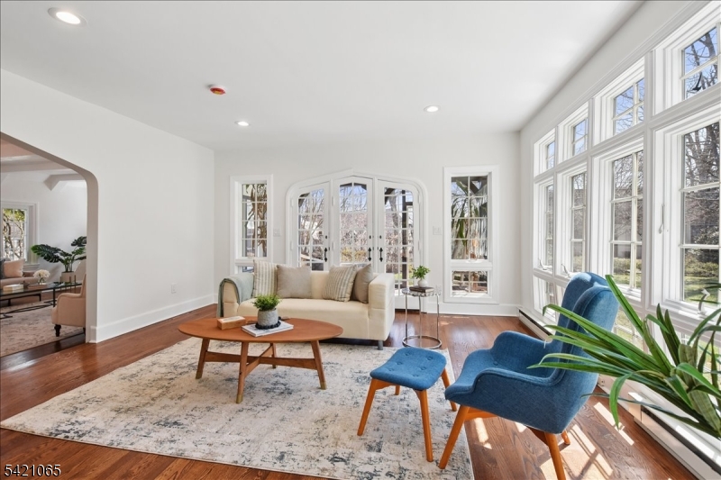 27 Barnsdale Road Short Hills, NJ 07078 - Photo 10 of 48