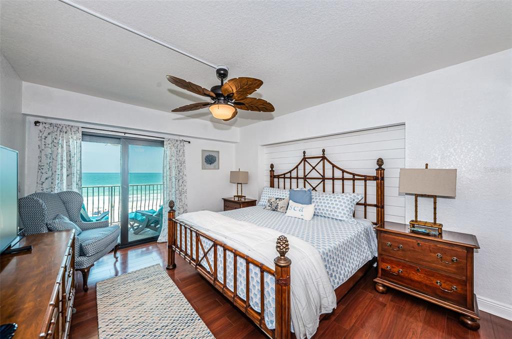 13650 Gulf Boulevard, Unit 401 Madeira Beach, FL 33708 - Photo 32 of 69