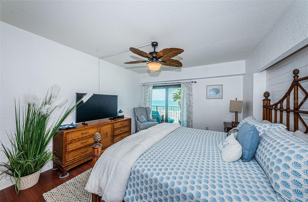 13650 Gulf Boulevard, Unit 401 Madeira Beach, FL 33708 - Photo 34 of 69