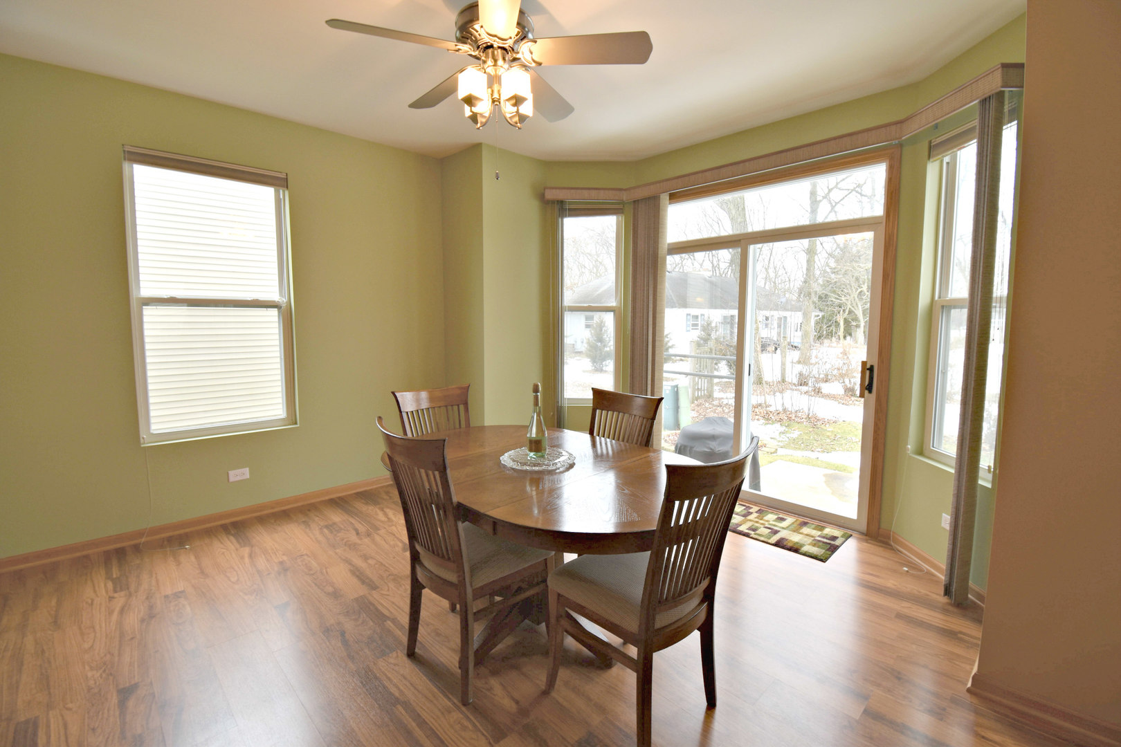1805 Butterfield Road Woodstock, IL 60098 - Photo 11 of 37