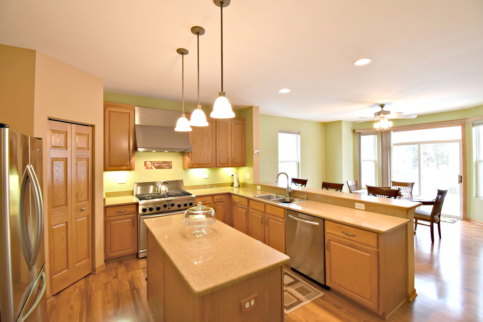 1805 Butterfield Road Woodstock, IL 60098 - Photo 12 of 37