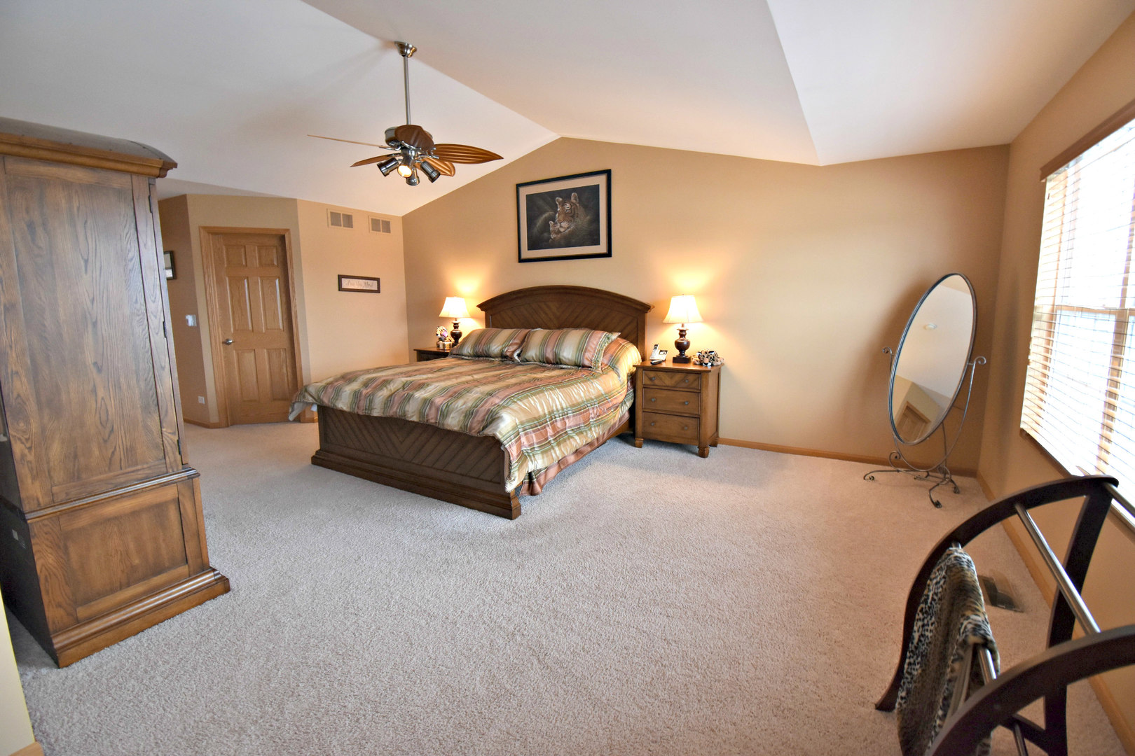 1805 Butterfield Road Woodstock, IL 60098 - Photo 17 of 37