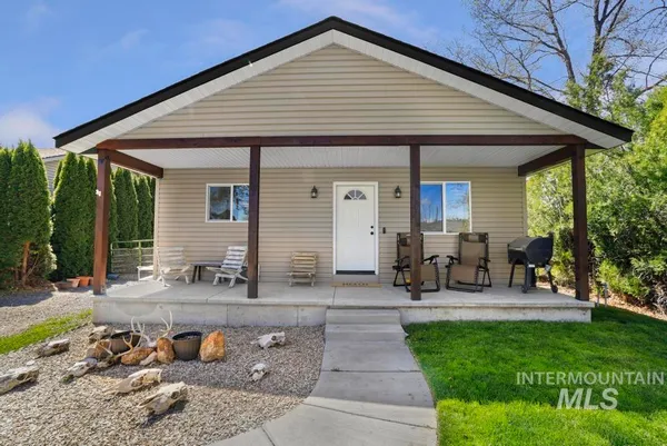 $315,000 | 525 Michigan Street, Gooding, ID 83330