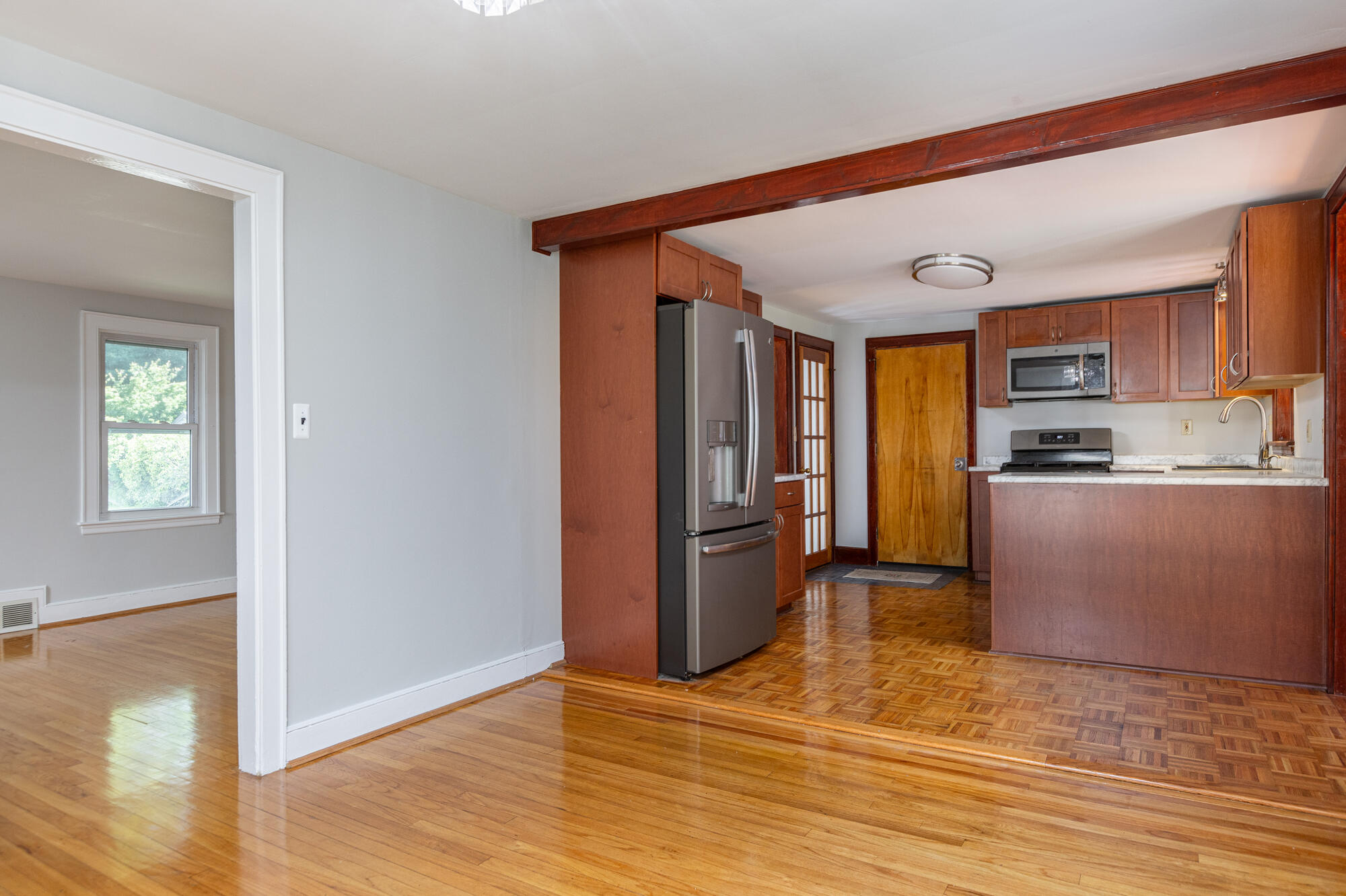 15 Anson Road Portland, ME 04102 - Photo 8 of 32 15 Anson Rd._W5_007