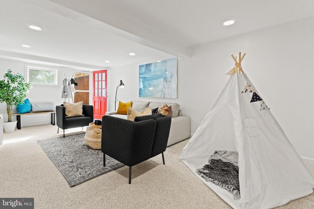 $699,000 | 2913 Hickory Street, Alexandria, VA 22305