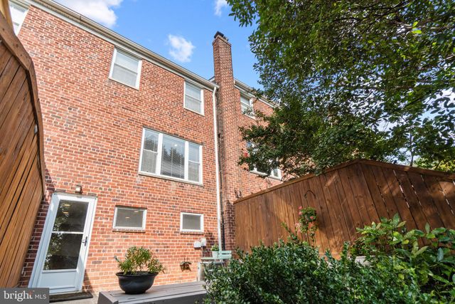 $699,000 | 2913 Hickory Street, Alexandria, VA 22305