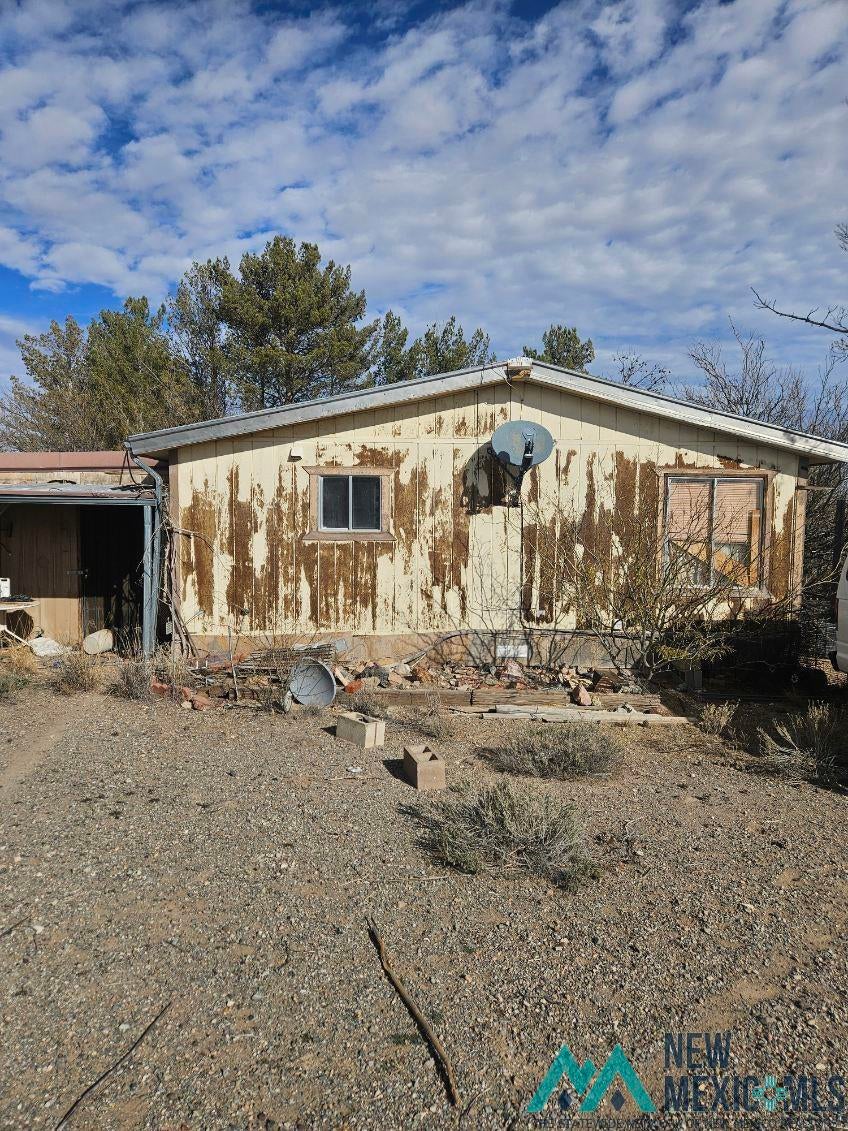 49 Cattle Rest Road Lordsburg, NM 88045 - Photo 6 of 6 View of front of home
