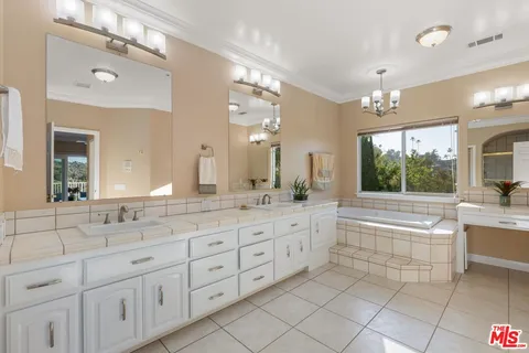 $1,699,900 | 1751 Monte Vista Drive, Vista, CA 92084