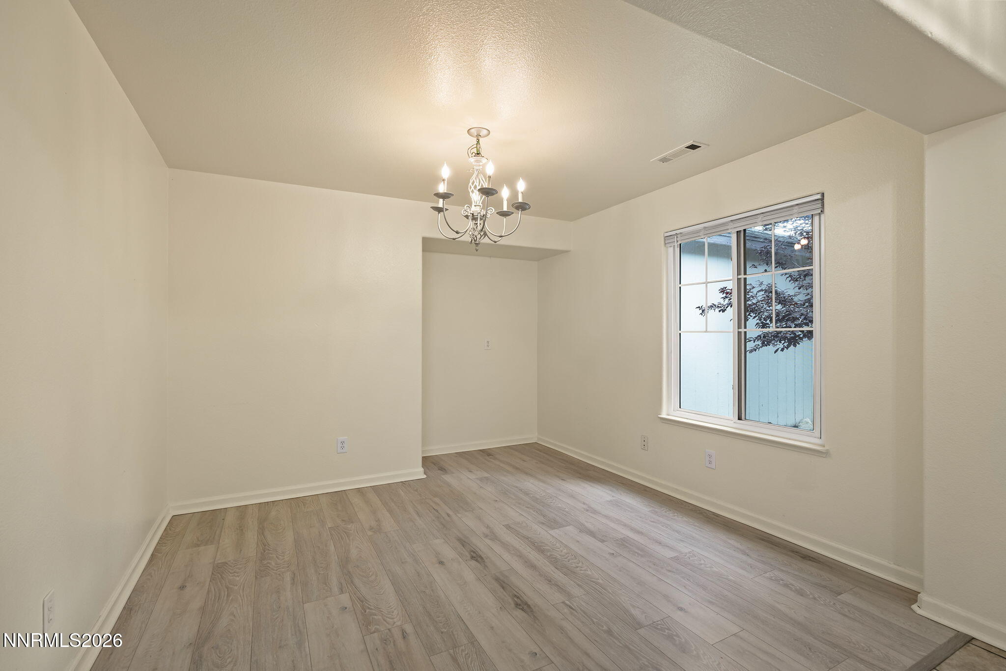 11665 Claim Stake Drive Reno, NV 89506 - Photo 11 of 21 11-web-or-mls-_DSC7945