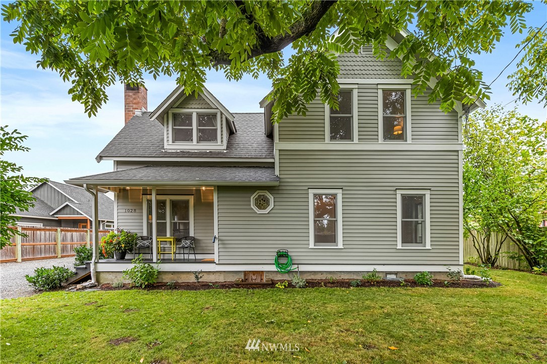 1028 Mission Road Everson, WA 98247 - Photo 1 of 25