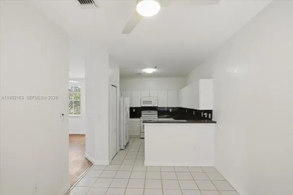 $2,900 | 4435 Southwest 160th Avenue, Unit 214, Miramar, FL 33027