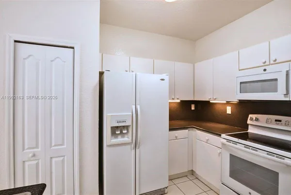 $2,900 | 4435 Southwest 160th Avenue, Unit 214, Miramar, FL 33027