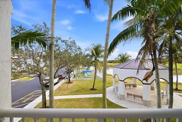 $2,900 | 4435 Southwest 160th Avenue, Unit 214, Miramar, FL 33027