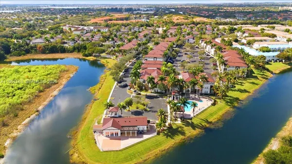 $2,900 | 4435 Southwest 160th Avenue, Unit 214, Miramar, FL 33027