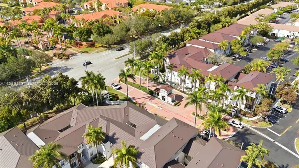 $2,900 | 4435 Southwest 160th Avenue, Unit 214, Miramar, FL 33027