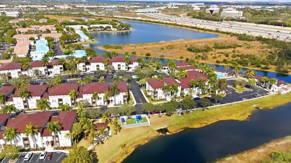 $2,900 | 4435 Southwest 160th Avenue, Unit 214, Miramar, FL 33027