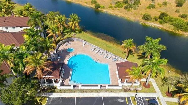 $2,900 | 4435 Southwest 160th Avenue, Unit 214, Miramar, FL 33027