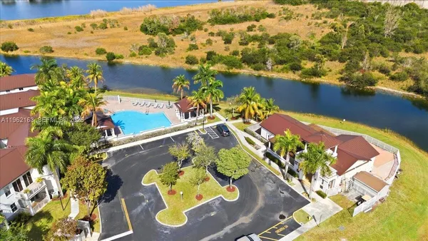 $2,900 | 4435 Southwest 160th Avenue, Unit 214, Miramar, FL 33027