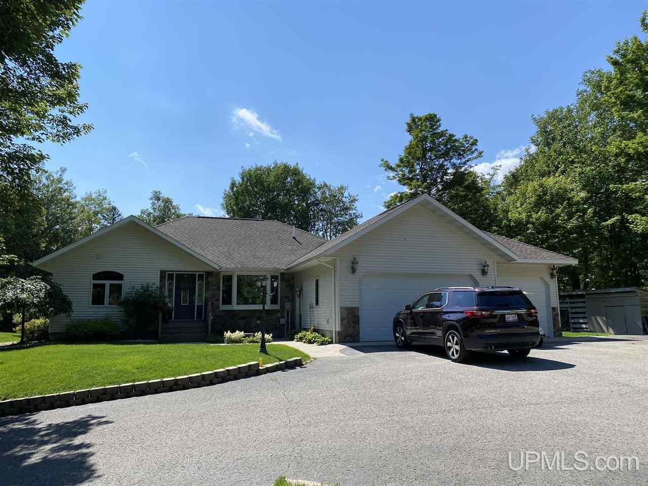 154 Lakeside Road Manistique, MI 49854 - Photo 38 of 55 Gallery Image 38